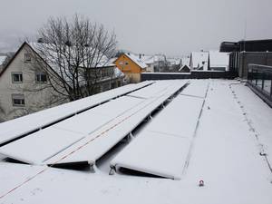 Können hohe Schneelasten Solarmodulen schaden?