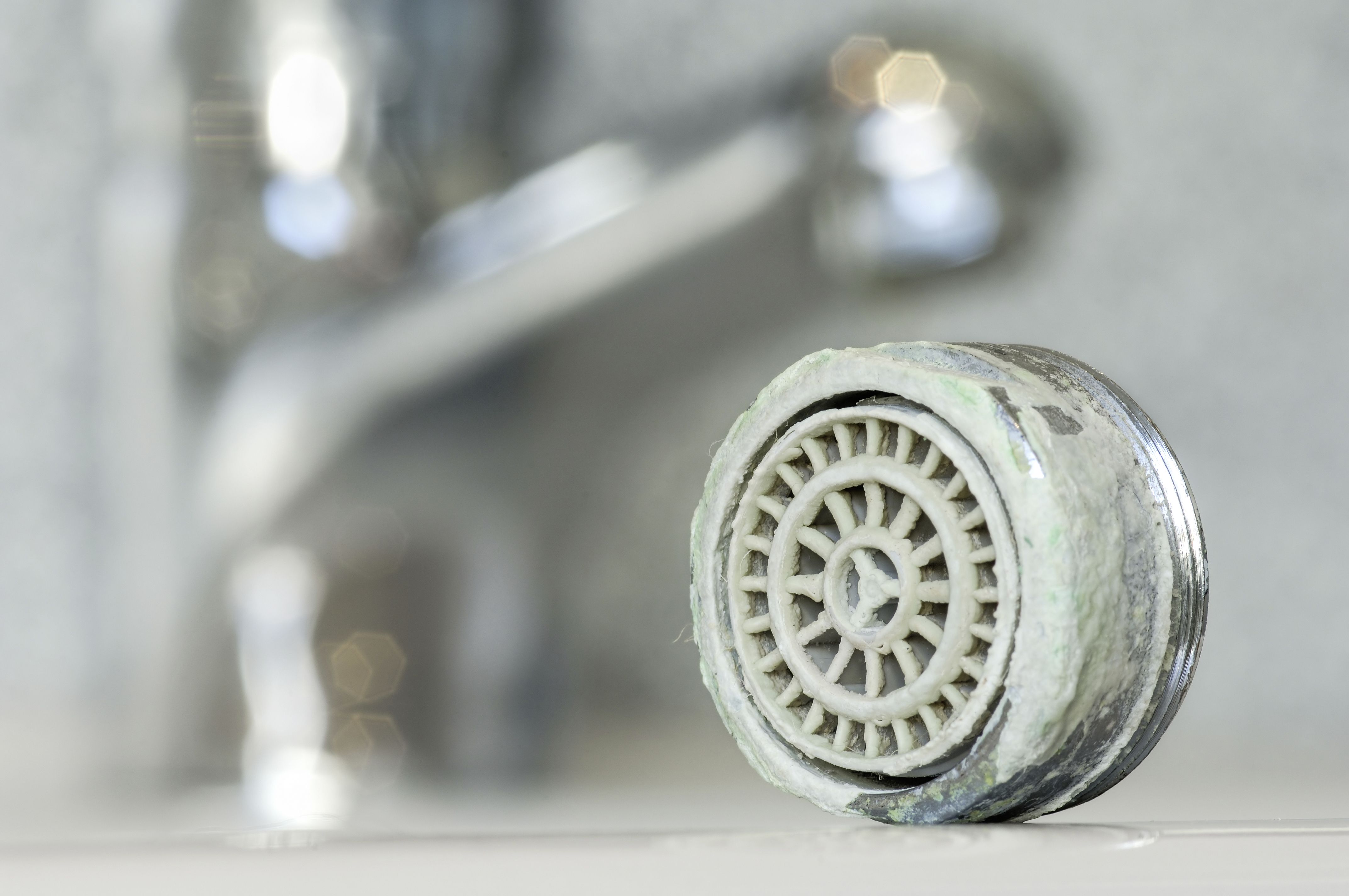 5 Fehler beim Wechseln von Trinkwasserfilterkerzen Haustec