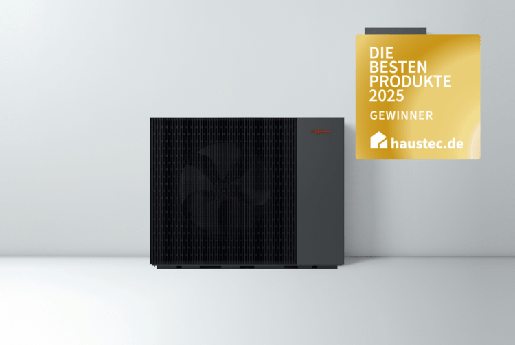 ALT-Text: „Moderne Klimaanlage mit wandmontiertem Steuerungsmodul, ideal für energieeffiziente Gebäudetechniklösungen in Wohn- und Gewerbeimmobilien.