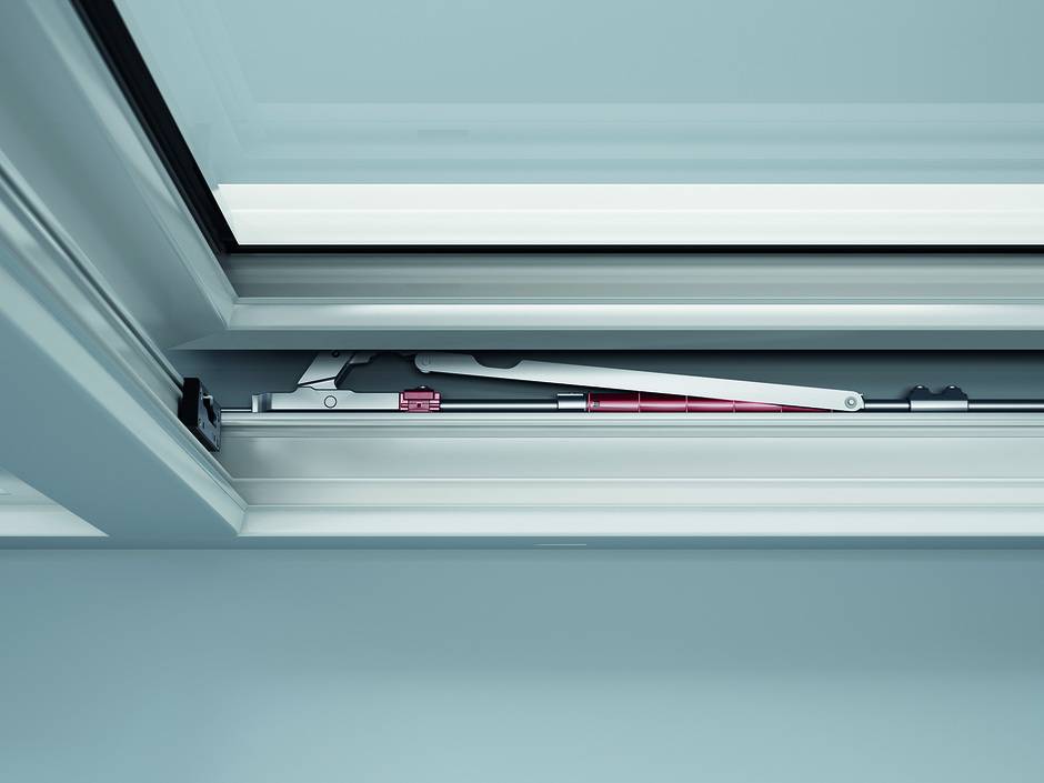 Hautau: Abstell-Schiebe-Beschlag für hohe Flügelgewichte Hautau: Abstell-Schiebe-Beschlag für hohe Flügelgewichte