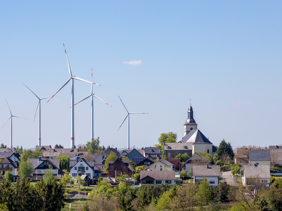 Energiewende-Bilanz 2017: Erneuerbare Energien hui, Klimaschutz pfui Energiewende-Bilanz 2017: Erneuerbare Energien hui, Klimaschutz pfui