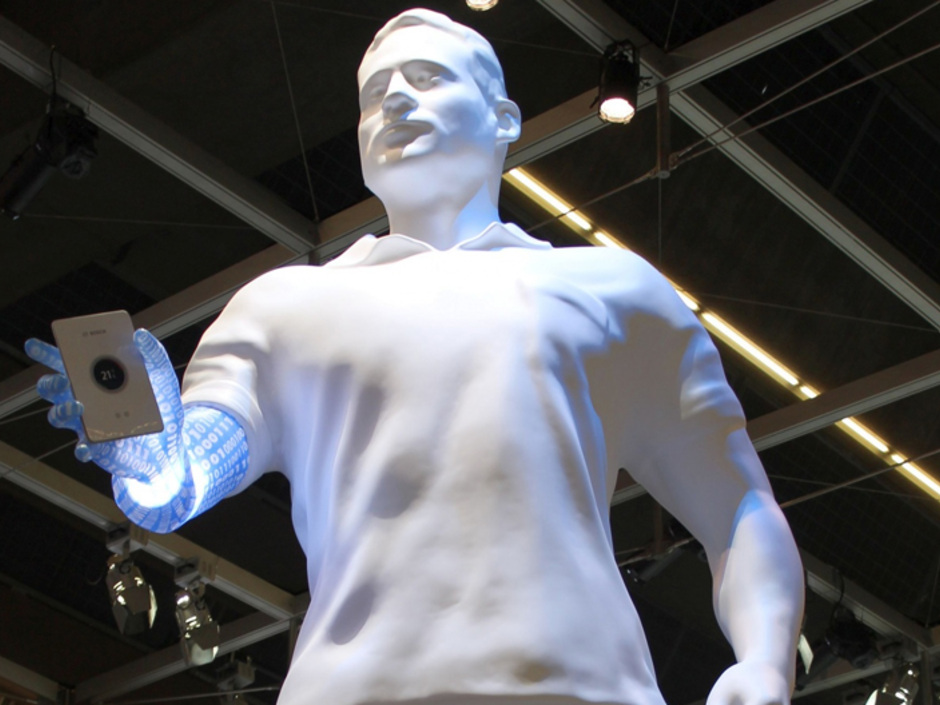 Junkers Bosch setzt Installateuren ein Denkmal Junkers Bosch setzt Installateuren ein Denkmal