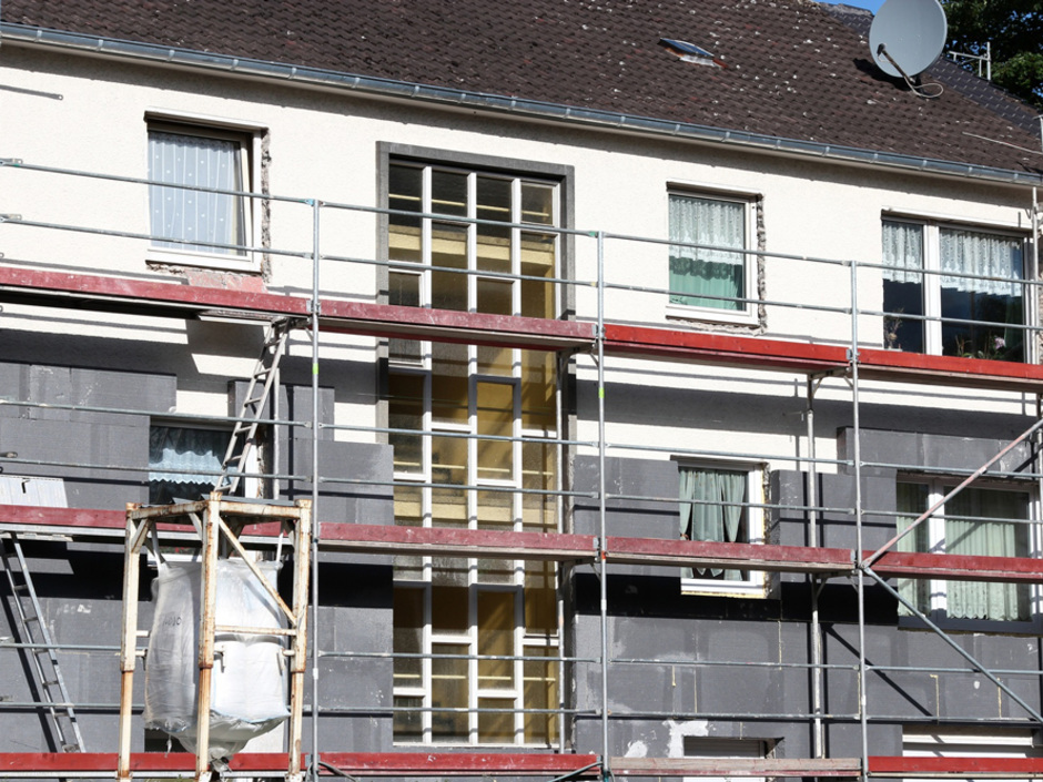 Sanierungsquote 2023 unter 1 Prozent - Tendenz fallend Sanierungsquote 2023 unter 1 Prozent - Tendenz fallend