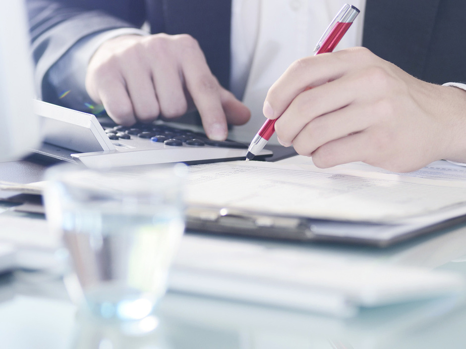 Studie: Betriebsprüfung verursacht für 3 von 4 Unternehmen erhebliche Kosten Studie: Betriebsprüfung verursacht für 3 von 4 Unternehmen erhebliche Kosten