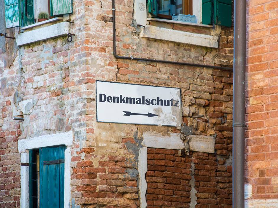 Urteil: Verstecktes Haus behält Denkmalschutz Urteil: Verstecktes Haus behält Denkmalschutz