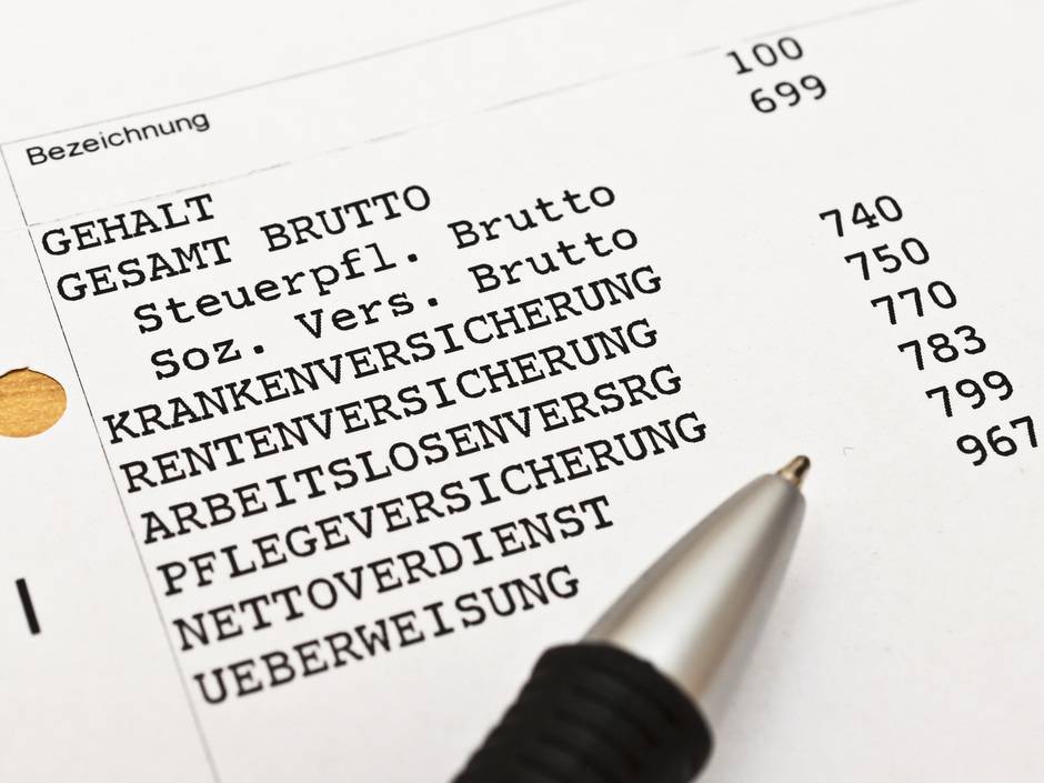 Wirtschaftsforscher fordern geringere Beiträge zur Arbeitslosenversicherung Wirtschaftsforscher fordern geringere Beiträge zur Arbeitslosenversicherung