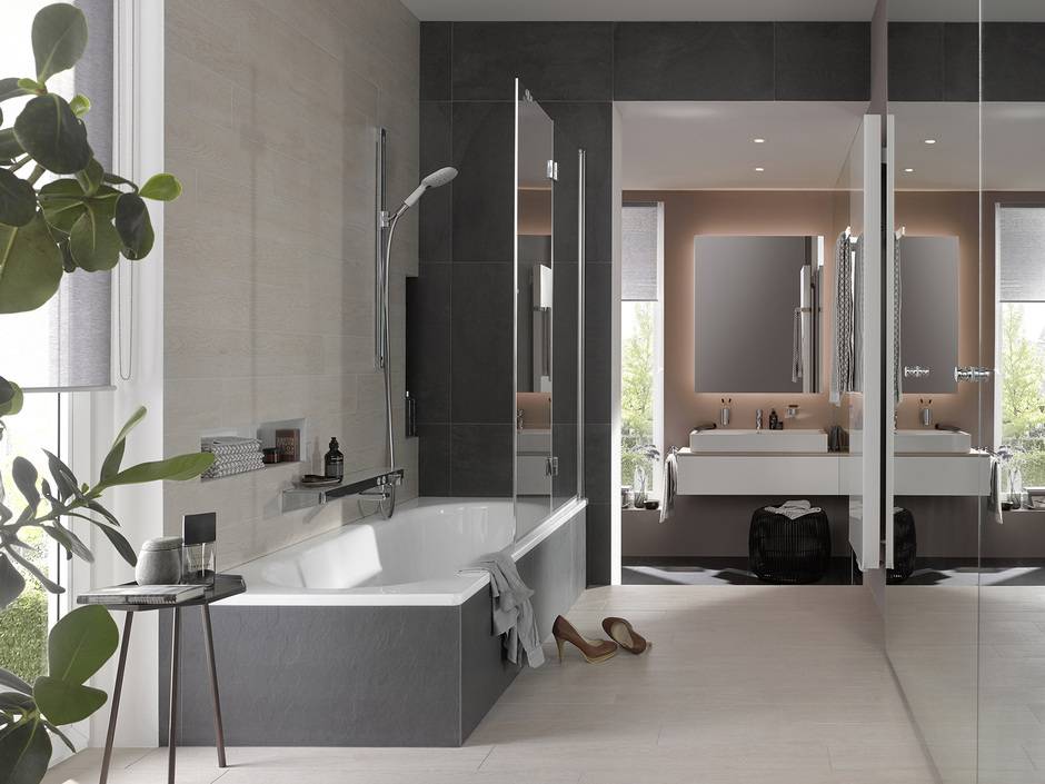 Liga: Gläserner Badewannenaufsatz von Kermi Liga: Gläserner Badewannenaufsatz von Kermi