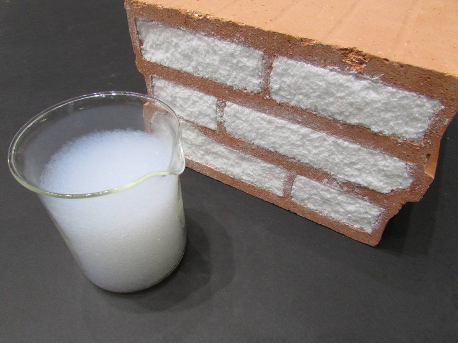 Aerobrick: Ziegelstein dämmt mit mikroskopischen Luftblasen