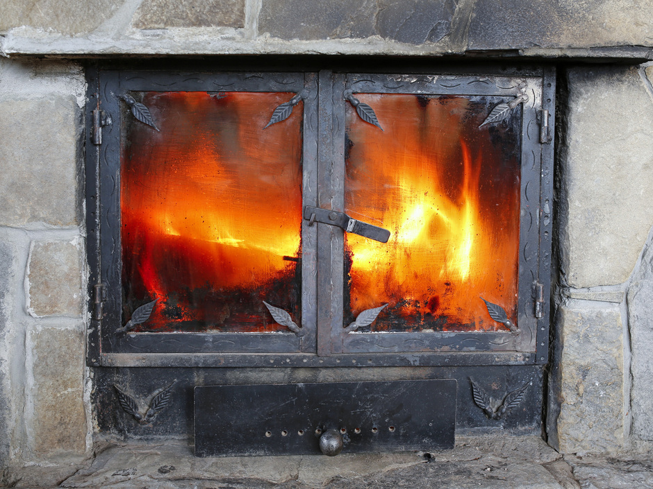 Kaminöfen müssen ausgetauscht werden Kaminöfen müssen ausgetauscht werden