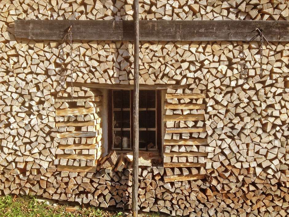 Lagern von Brennholz - aktuelle Urteile Lagern von Brennholz - aktuelle Urteile