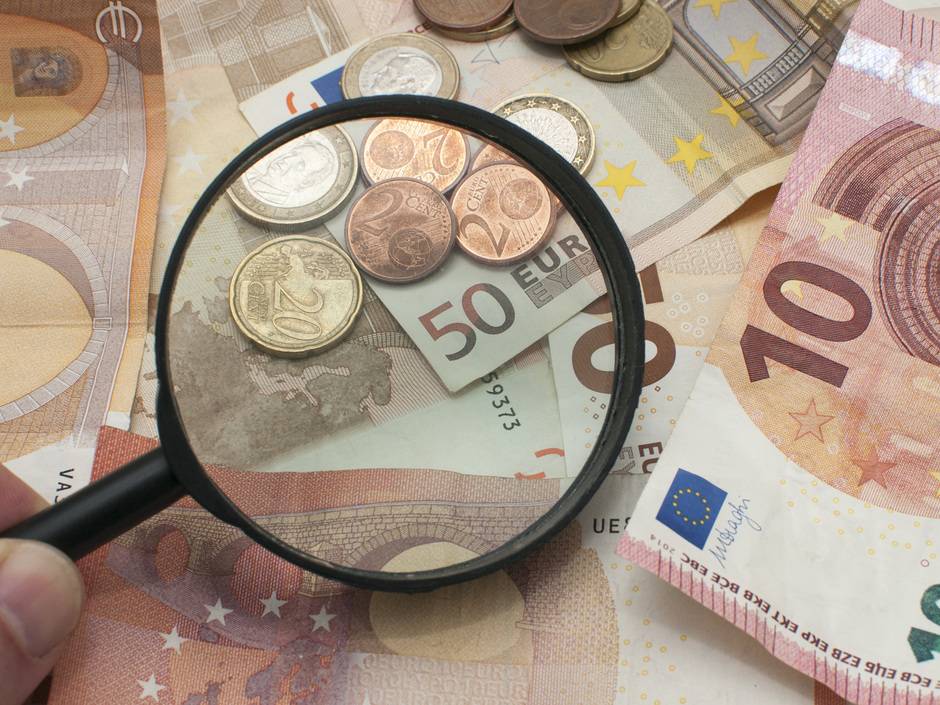 Das Gehalt der Kollegen: Wie neugierig sind die Deutschen wirklich? Das Gehalt der Kollegen: Wie neugierig sind die Deutschen wirklich?