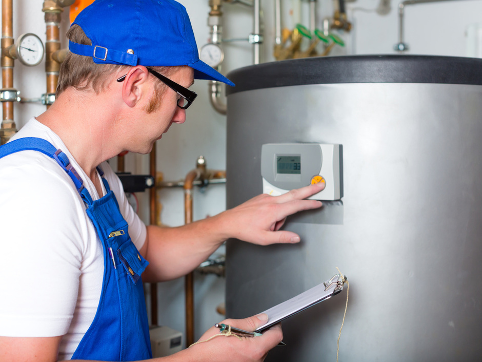 Handwerkeraufträge während Corona: Hauseigentümer bleiben zurückhaltend Handwerkeraufträge während Corona: Hauseigentümer bleiben zurückhaltend