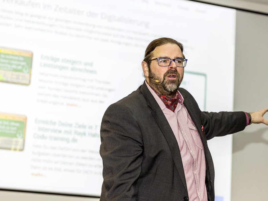 So gelingt Handwerkern der Einstieg ins Onlinemarketing So gelingt Handwerkern der Einstieg ins Onlinemarketing