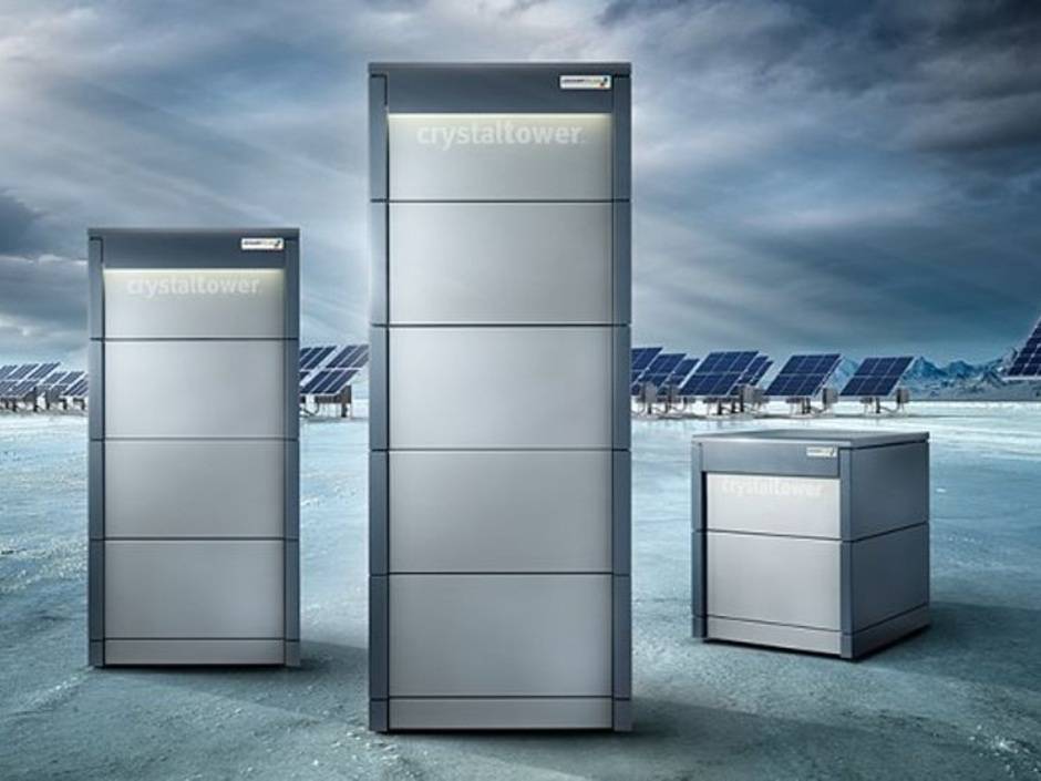 CrystalTower: Stromspeicher mit neuartigen Akkus und 90% Entladetiefe CrystalTower: Stromspeicher mit neuartigen Akkus und 90% Entladetiefe