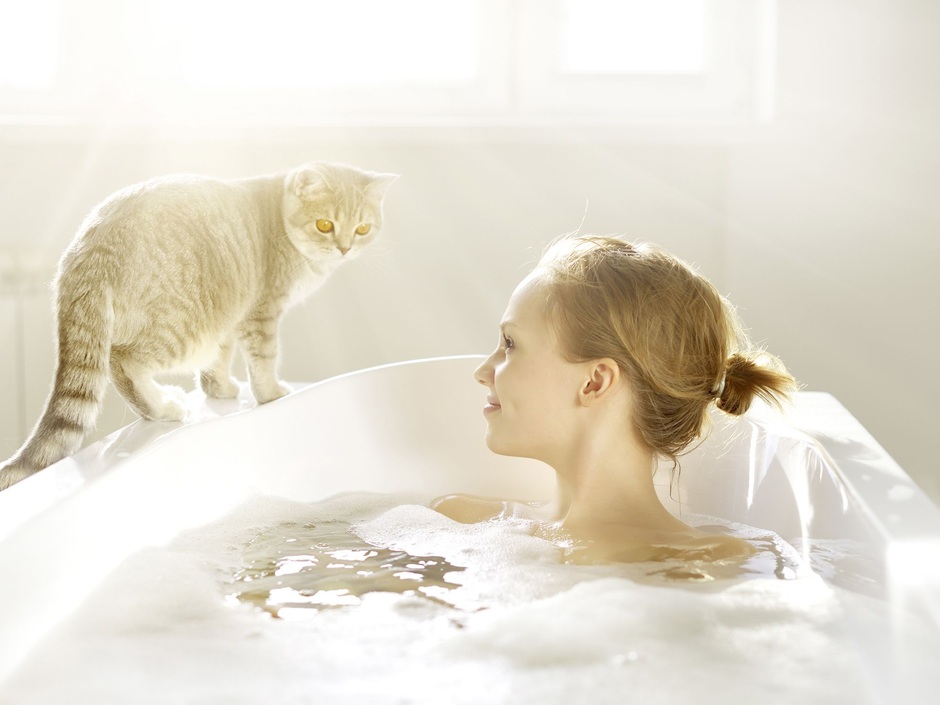 Baden mit Solarstrom: Power-to-Heat ins Heizsystem integrieren Baden mit Solarstrom: Power-to-Heat ins Heizsystem integrieren