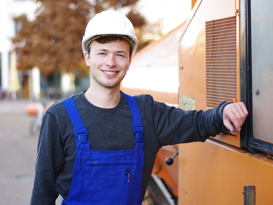 Ausbildungsbilanz 2018: Bau trotzt der Azubi-Flaute Ausbildungsbilanz 2018: Bau trotzt der Azubi-Flaute