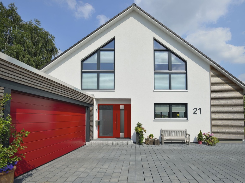 Wärmedämmung und Sicherheit vereint: Aluminium-Haustüren ThermoCarbon Wärmedämmung und Sicherheit vereint: Aluminium-Haustüren ThermoCarbon