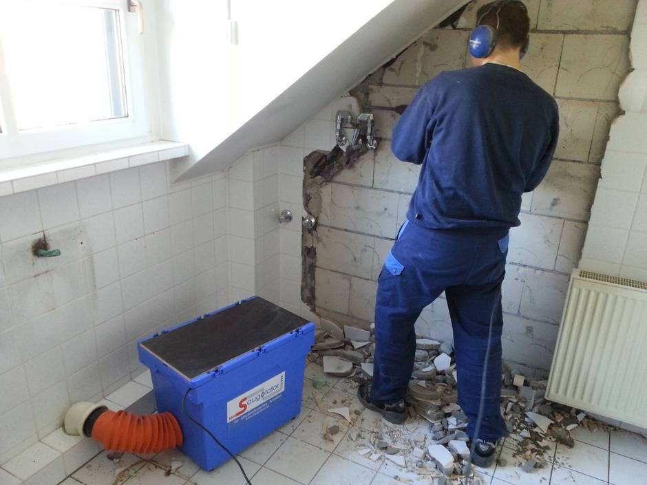 Scheelen System GmbH: Saugolator für saubere Badsanierung Scheelen System GmbH: Saugolator für saubere Badsanierung