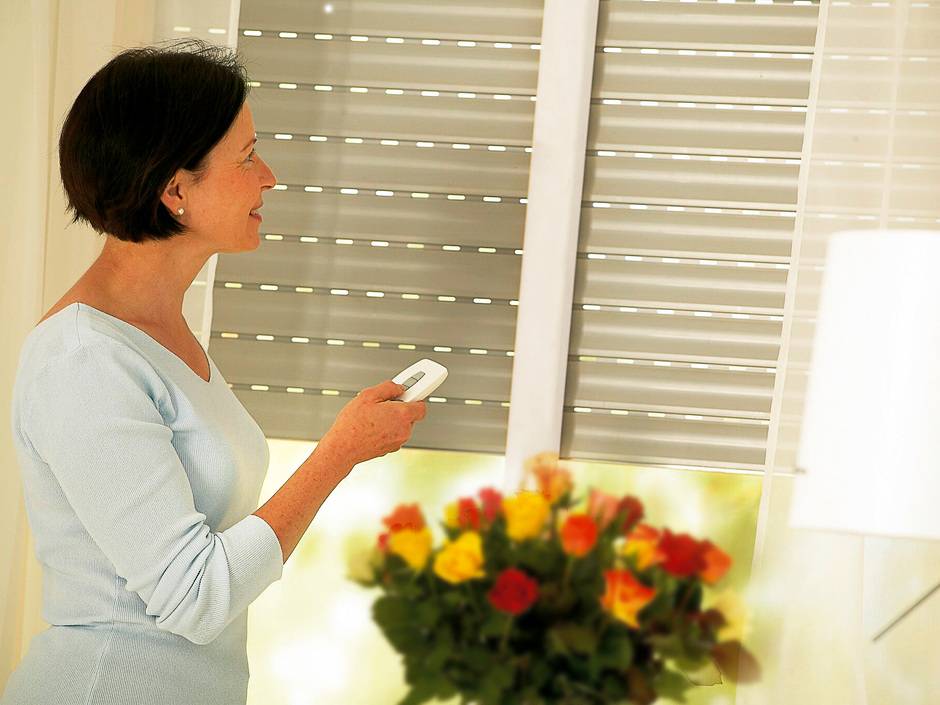 Frühjahrskälte: Smarte Rollläden sparen Energie Frühjahrskälte: Smarte Rollläden sparen Energie