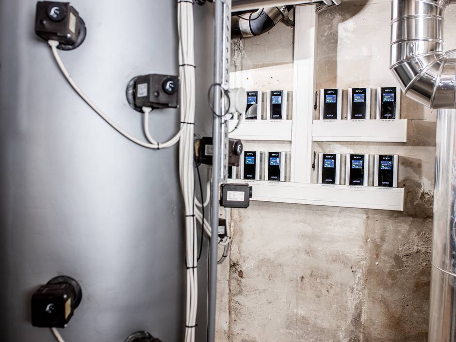 my-PV: Warmwasser aus überschüssiger PV-Energie fürs Wärmenetz my-PV: Warmwasser aus überschüssiger PV-Energie fürs Wärmenetz