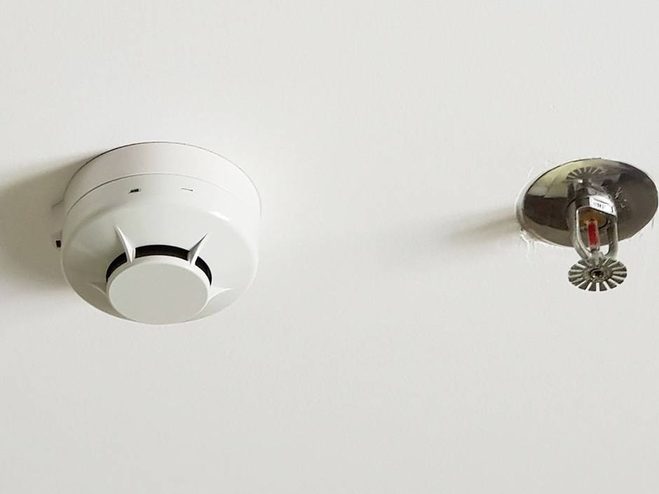 Automatische Hauslöschanlagen sind selbst im Luxussegment nur selten vorhanden. Automatische Hauslöschanlagen sind selbst im Luxussegment nur selten vorhanden.