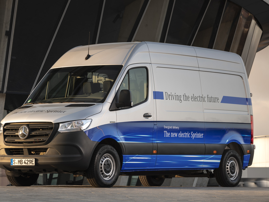 Daimler präsentiert neuen Mercedes-Benz eSprinter Daimler präsentiert neuen Mercedes-Benz eSprinter