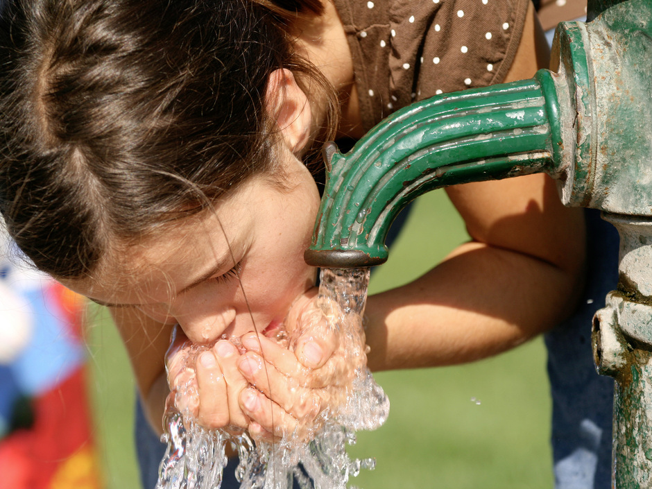 Autarke Wasserversorgung: Was für die Trinkwasserhygiene wichtig ist Autarke Wasserversorgung: Was für die Trinkwasserhygiene wichtig ist