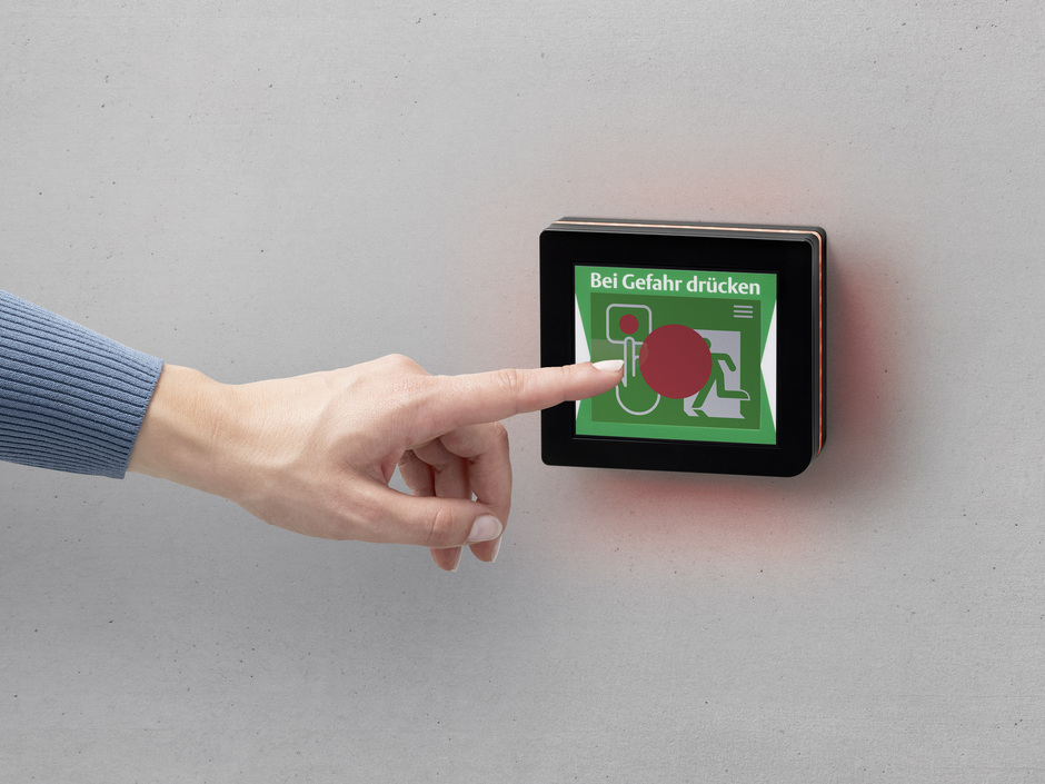 Fluchttürsteuerung über intelligentes Touch-Display von Assa Abloy Fluchttürsteuerung über intelligentes Touch-Display von Assa Abloy