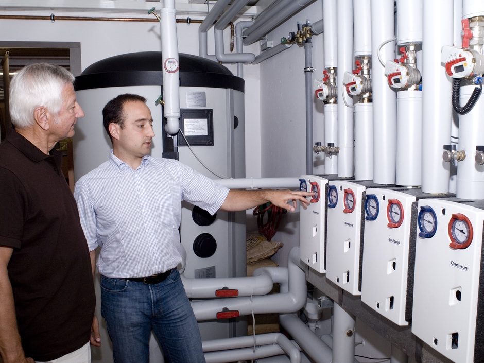 Bislang müssen Heizungen zeitintensiv optimiert und gewartet werden. Mit künstlicher Intelligenz könnte der nötige Aufwand sinken. Bislang müssen Heizungen zeitintensiv optimiert und gewartet werden. Mit künstlicher Intelligenz könnte der nötige Aufwand sinken.