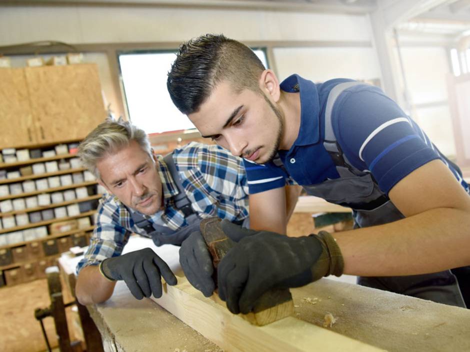 Zahl der Azubis mit ausländischer Staatsangehörigkeit mehr als verdreifacht Zahl der Azubis mit ausländischer Staatsangehörigkeit mehr als verdreifacht