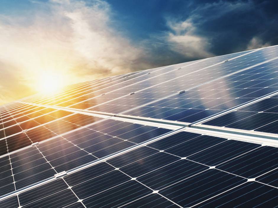 Ausbaustopp für PV und Windenergie droht: EEG kommt zu spät Ausbaustopp für PV und Windenergie droht: EEG kommt zu spät