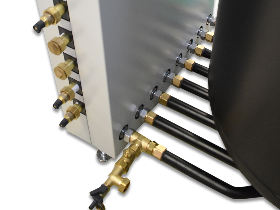 Schichtspeicher Oskar 08 Ratiotherm Plug & Play Schichtspeicher Oskar 08 Ratiotherm Plug & Play