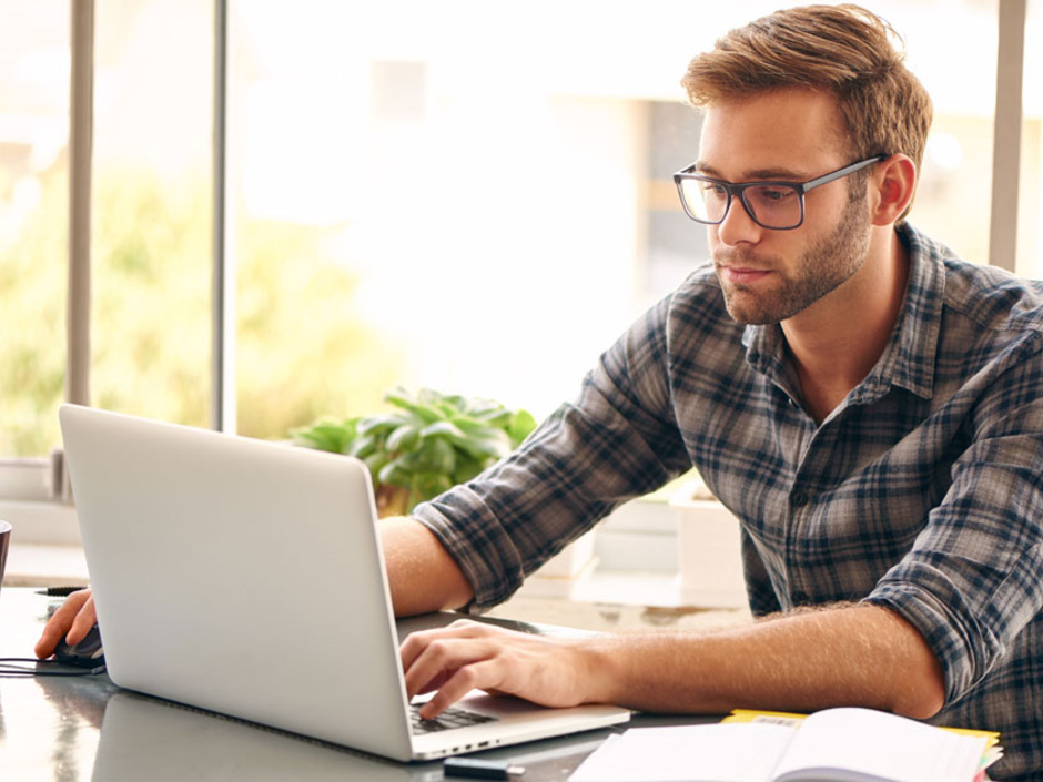 Trotz guter Zusammenarbeit: Motivation im Homeoffice sinkt