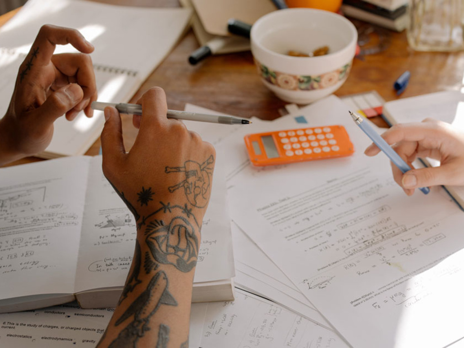 Ausbildungsstart: Welche Versicherungen brauchen Azubis? Ausbildungsstart: Welche Versicherungen brauchen Azubis?