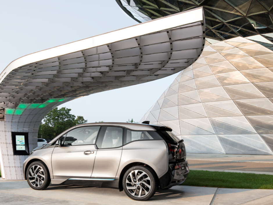 Elektromobilität: 8 Tipps für den Umstieg Elektromobilität: 8 Tipps für den Umstieg