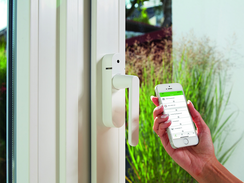 Schellenberg: Fenster und Rolläden per Smart Home sichern Schellenberg: Fenster und Rolläden per Smart Home sichern