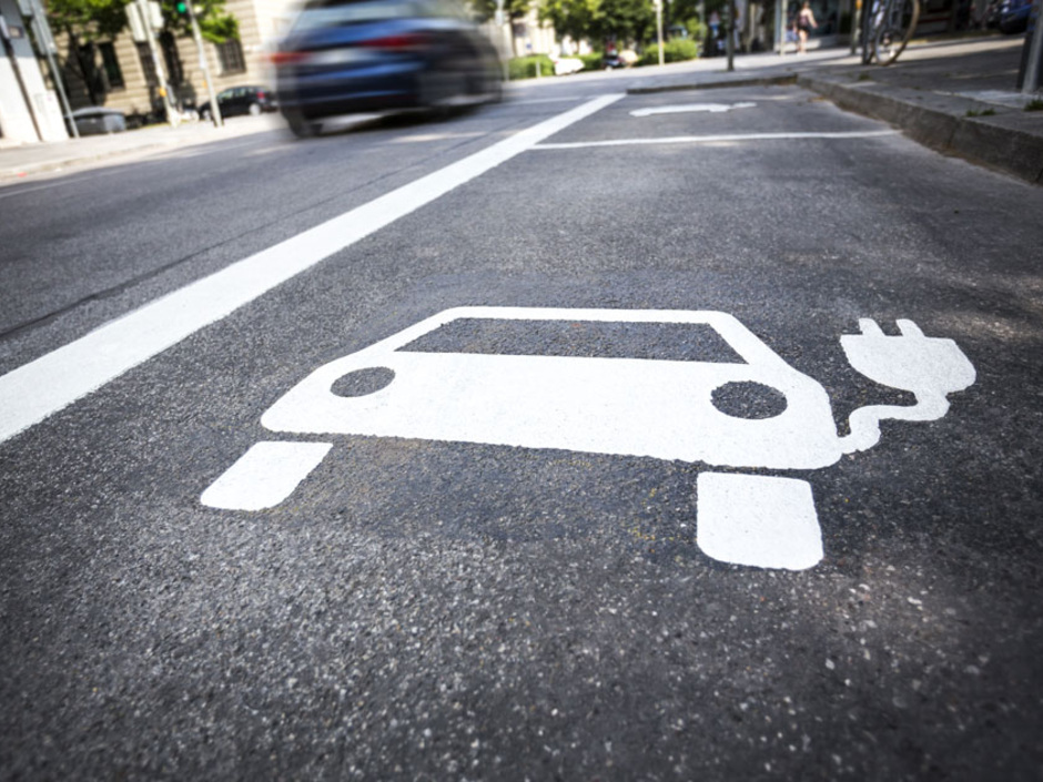 KBA und BAFA beschleunigen die E-Auto-Prämie KBA und BAFA beschleunigen die E-Auto-Prämie