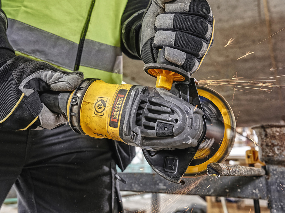 Dewalt: 54 Volt XR Flexvolt-Akku-Werkzeuge für Baustelle und Werkstatt