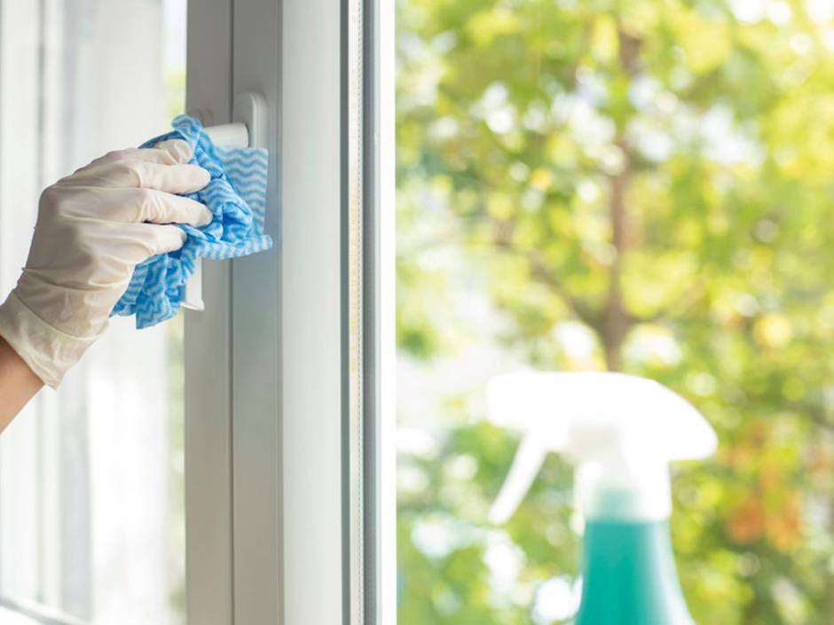 Desinfektionsmittel können Fensterfolie beschädigen