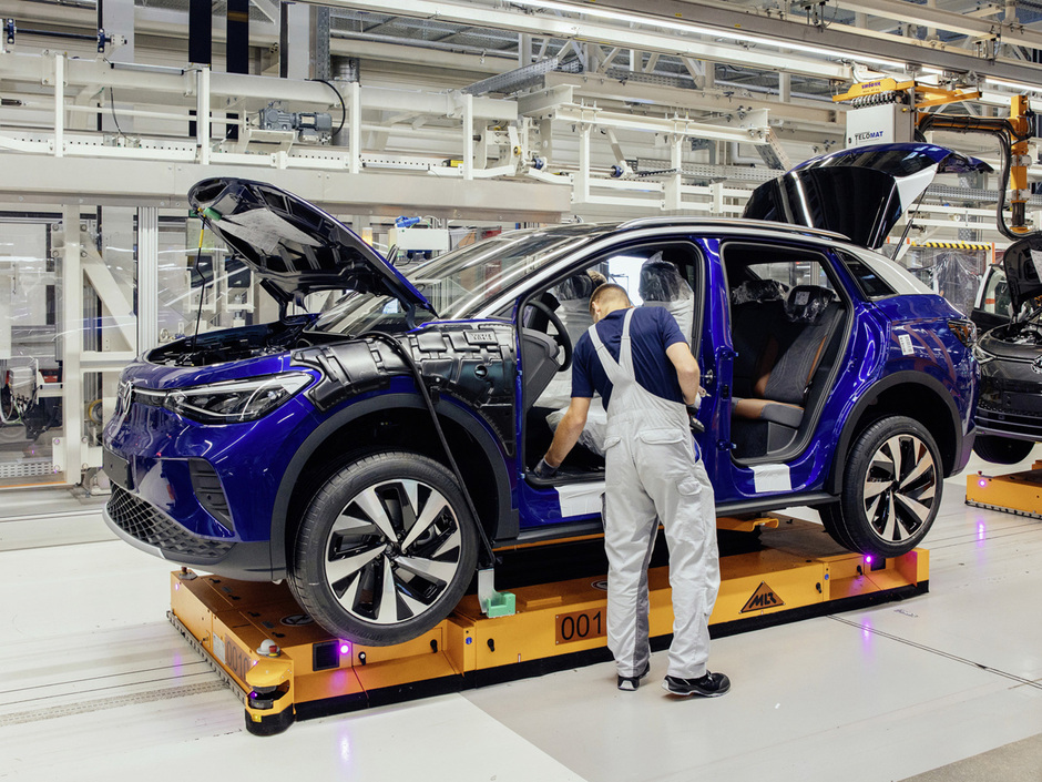 Mitarbeiter-Boni trotz Corona: Das zahlen Porsche und Co. Mitarbeiter-Boni trotz Corona: Das zahlen Porsche und Co.