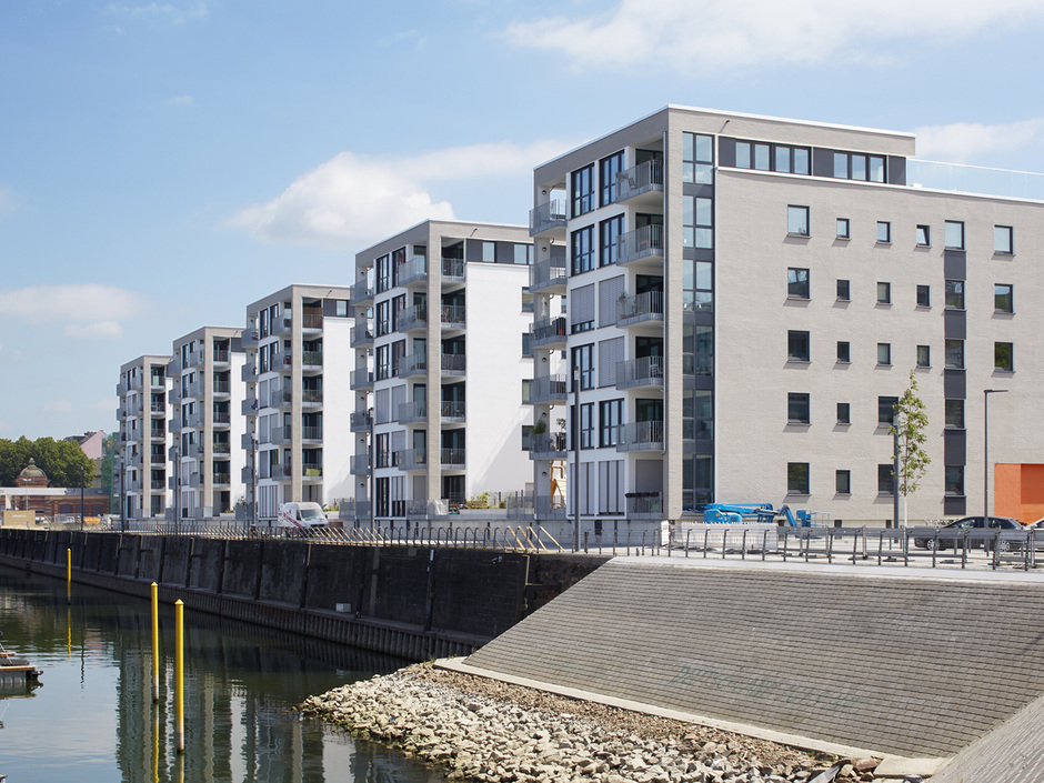 Knauf: Wärmedämmfassade mit Putz- und Klinkeroptik Knauf: Wärmedämmfassade mit Putz- und Klinkeroptik