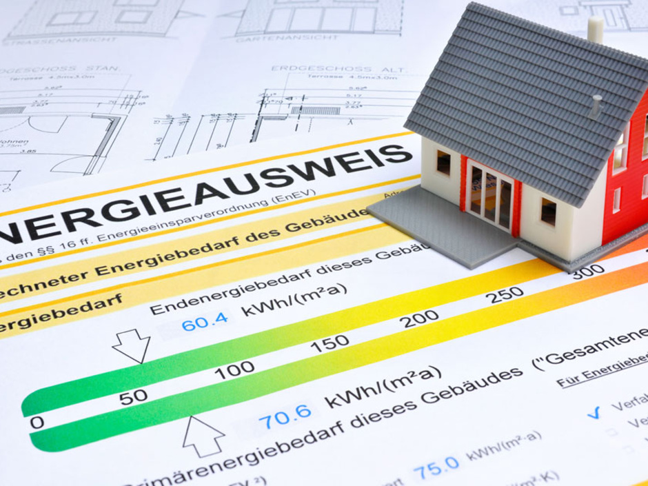 Energieausweis-Angaben für den vereinfachten Nachweis Energieausweis-Angaben für den vereinfachten Nachweis