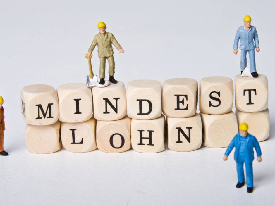 Mindestlöhne im Bauhauptgewerbe steigen zum 1. Januar 2021 Mindestlöhne im Bauhauptgewerbe steigen zum 1. Januar 2021