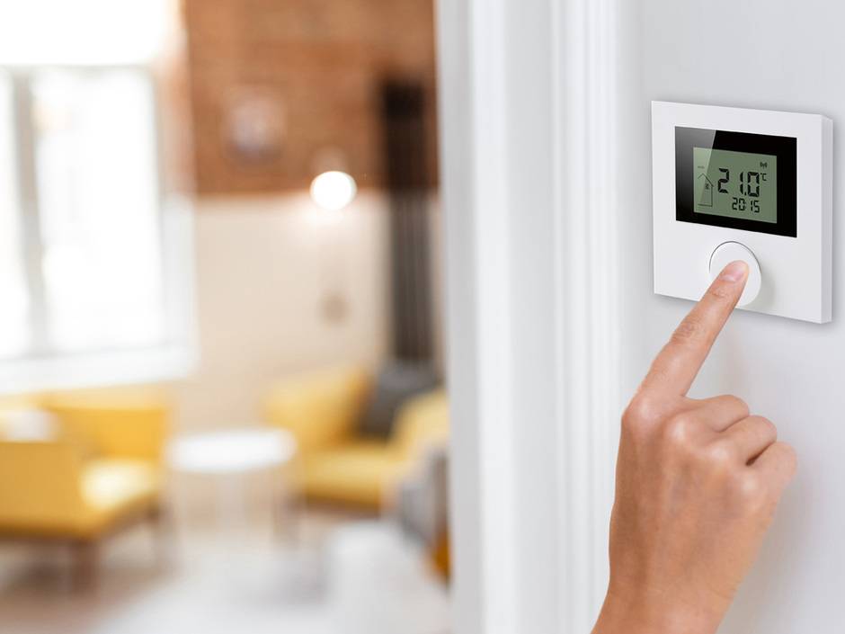 Funksteuerung mit hydraulischem Abgleich für Flächenheizungen Funksteuerung mit hydraulischem Abgleich für Flächenheizungen