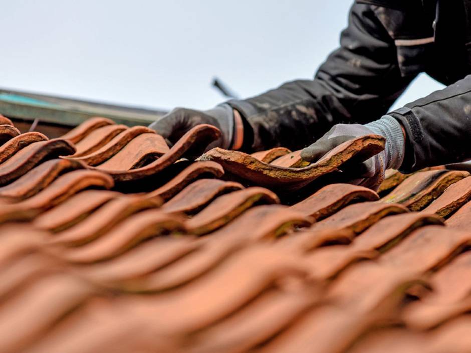 Handwerksorganisationen warnen vor unseriösen "Dachfirmen" Handwerksorganisationen warnen vor unseriösen "Dachfirmen"