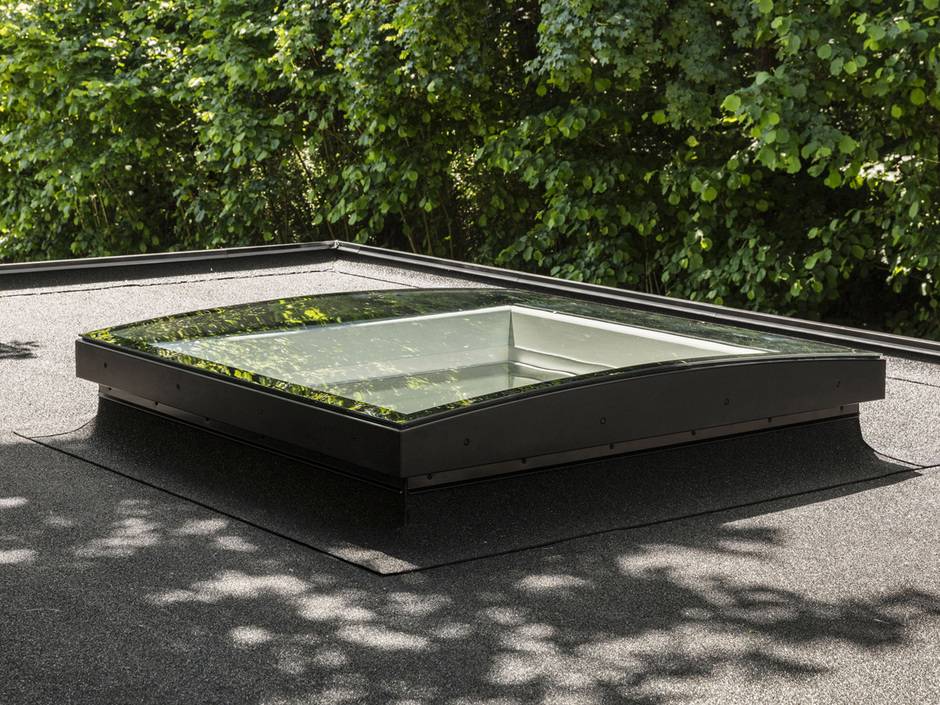 Velux: Flachdachfenster in neuem Design Velux: Flachdachfenster in neuem Design