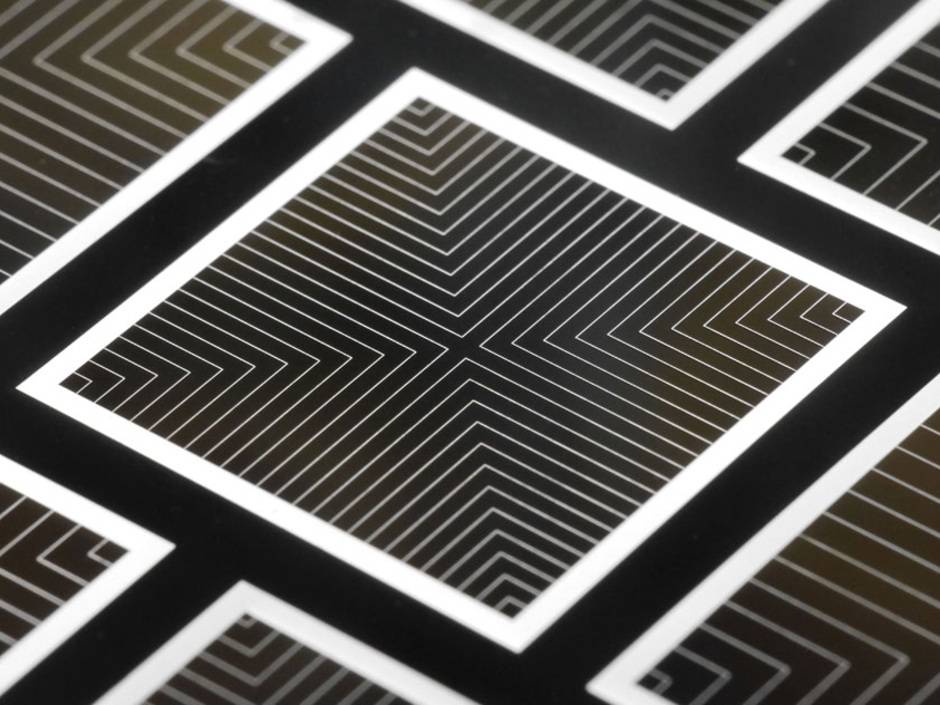 Rekordwirkungsgrad für beidseitig kontaktierte Solarzelle: 26 Prozent Rekordwirkungsgrad für beidseitig kontaktierte Solarzelle: 26 Prozent