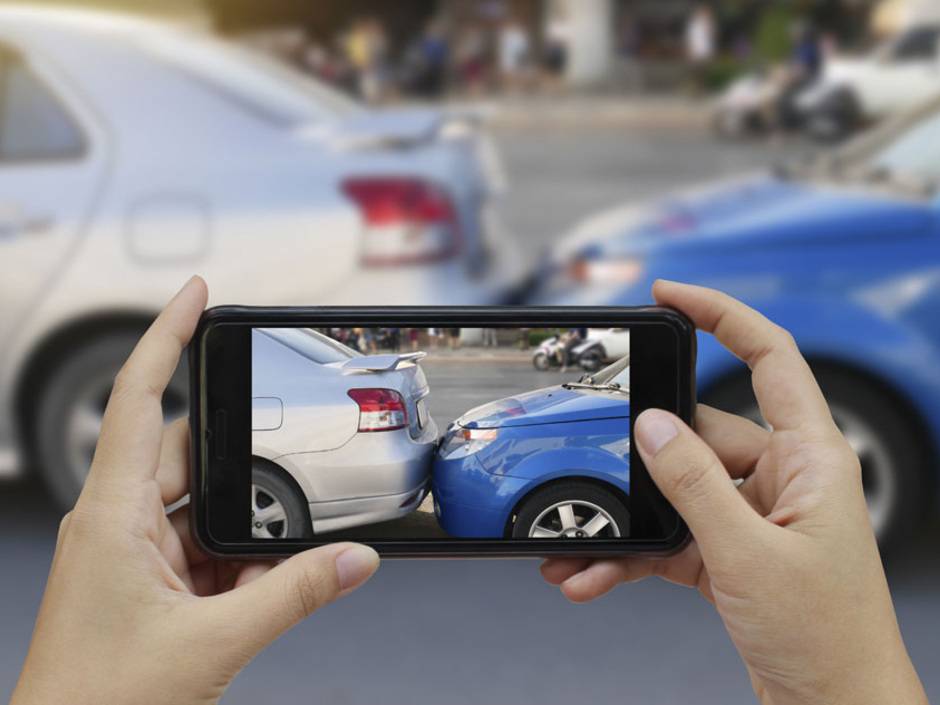 Fahrzeugflotten: Digitales Schadenmanagement spart Zeit und Geld Fahrzeugflotten: Digitales Schadenmanagement spart Zeit und Geld