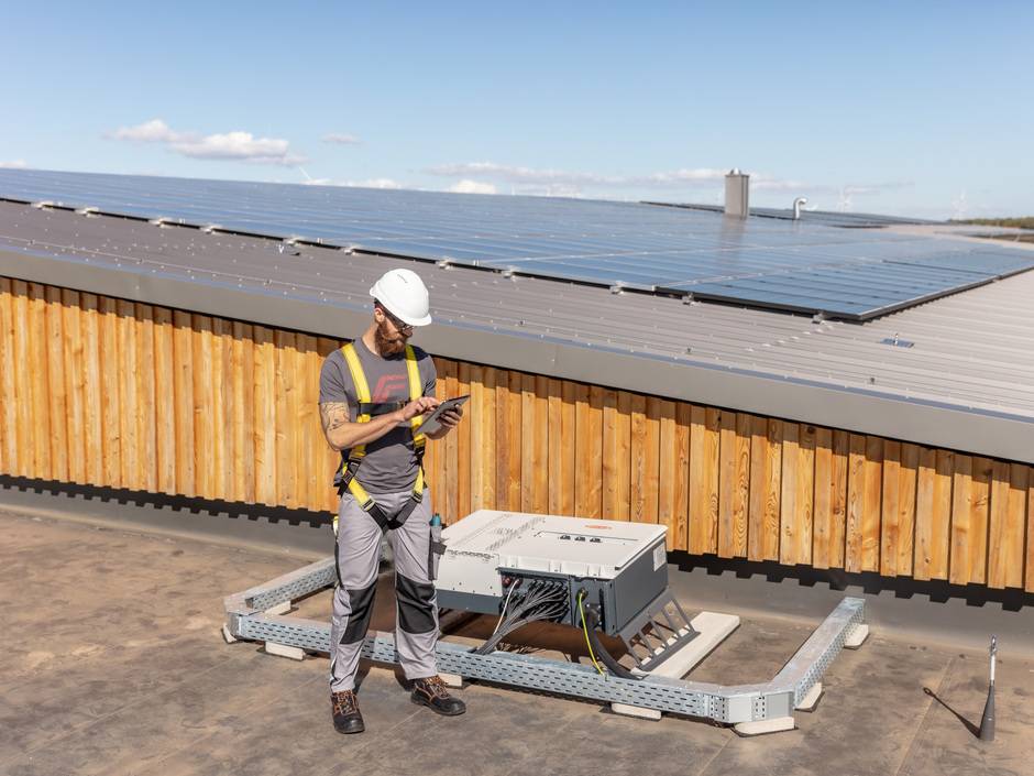 Fronius Tauro: Wechselrichter für PV-Großanlagen Fronius Tauro: Wechselrichter für PV-Großanlagen