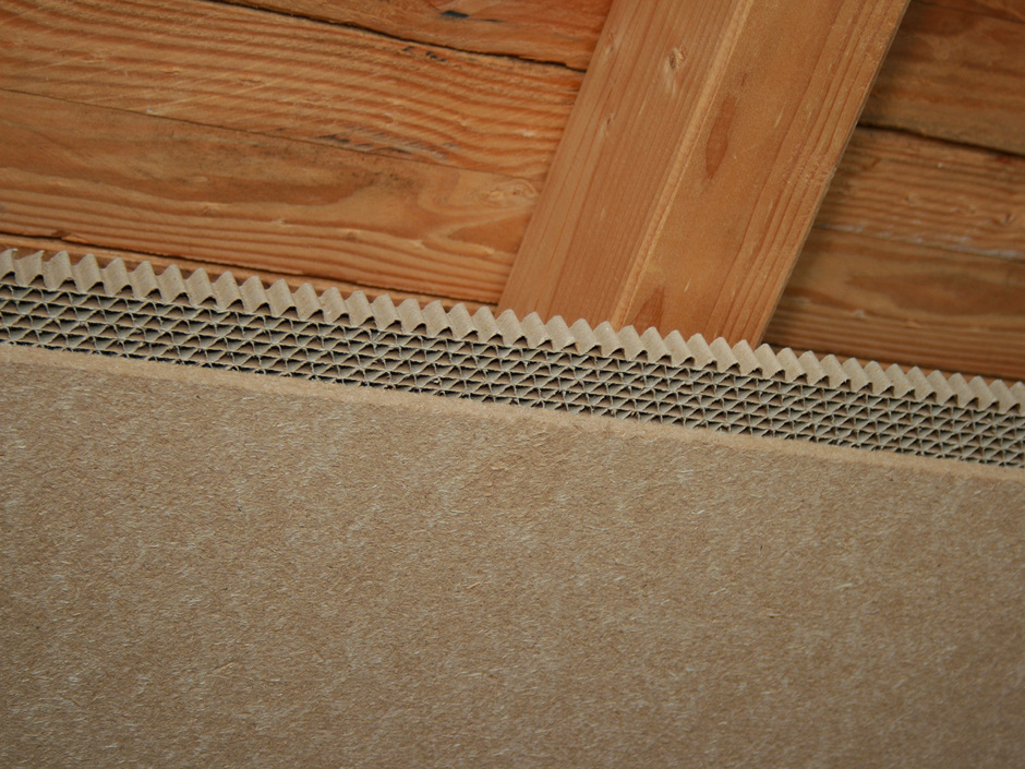 Sandwich-Ausbauplatte für Dämmung, Lärmschutz und Feuchteregulation Sandwich-Ausbauplatte für Dämmung, Lärmschutz und Feuchteregulation